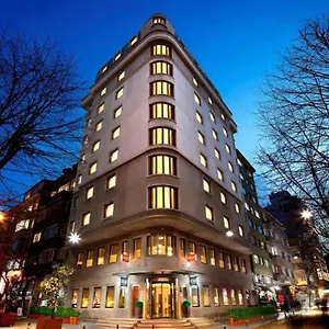 Midtown **** Istanboel